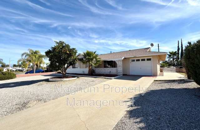 28426 W Worcester Rd