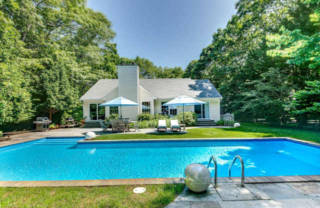 12 Underwood Drive