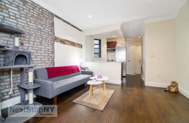 344 East 55th Street 4B