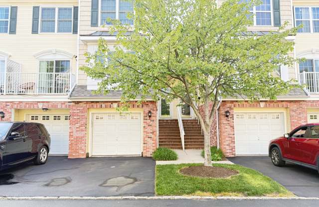 7 Elco Court