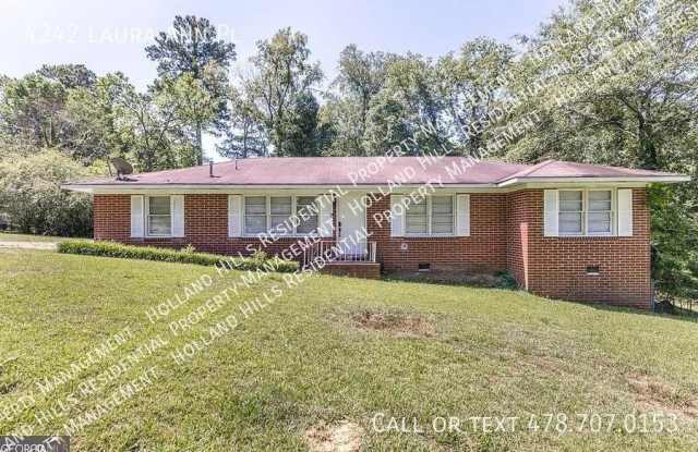 4242 Laura Ann Pl