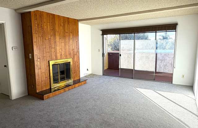 Photo of 2805 East 3rd Street, Unit 10 - 1