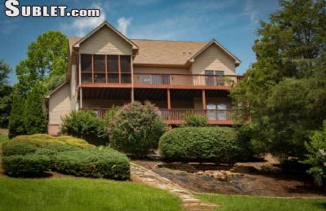 104 Oonoga Way - 104 Oonoga Way, Tellico Village, TN 37774