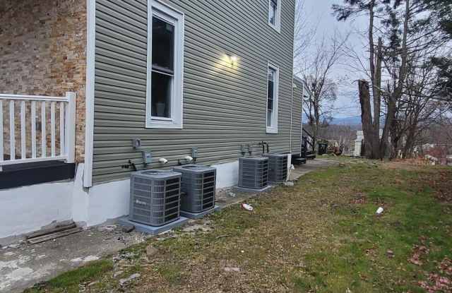 280-282 E Main Street