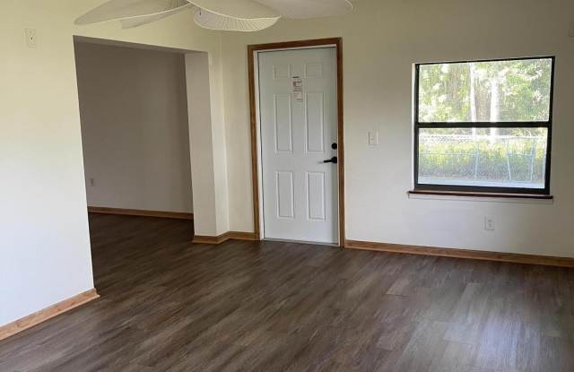 363 Emerson Drive NW