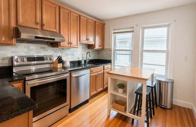 7-9 Hammond Ct