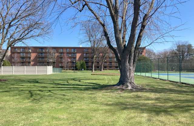 6443 Clarendon Hills Road