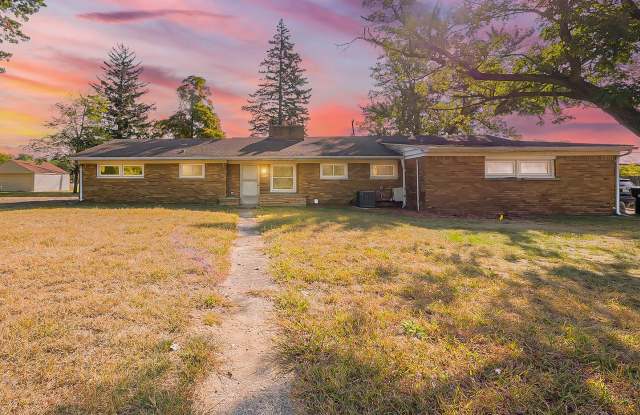 Photo of Freshly Updated 3-Bedroom Home in Farmington Hills!