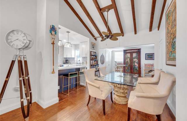 725 Southeast 7th Street