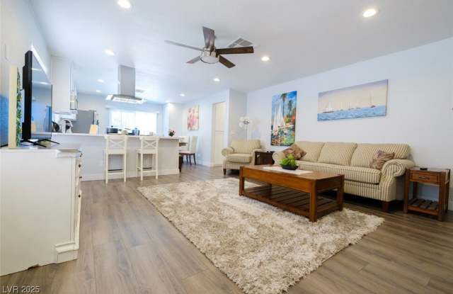 Photo of 1725 Duarte Drive