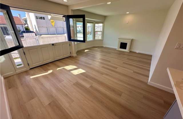 934 Manhattan Avenue