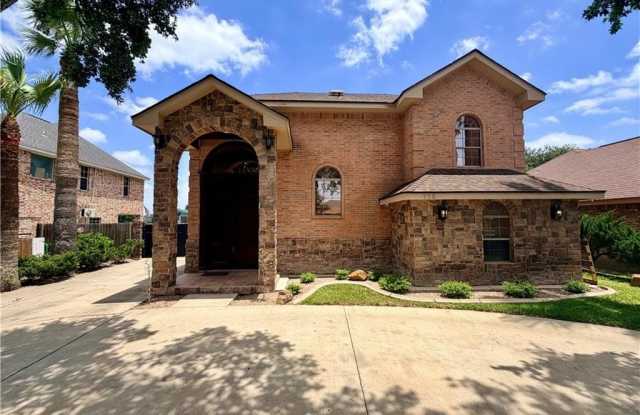 736 N 46th Street