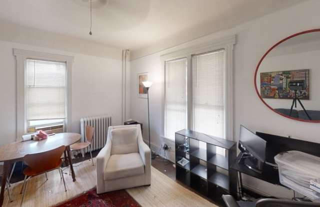 547 Elizabeth Street