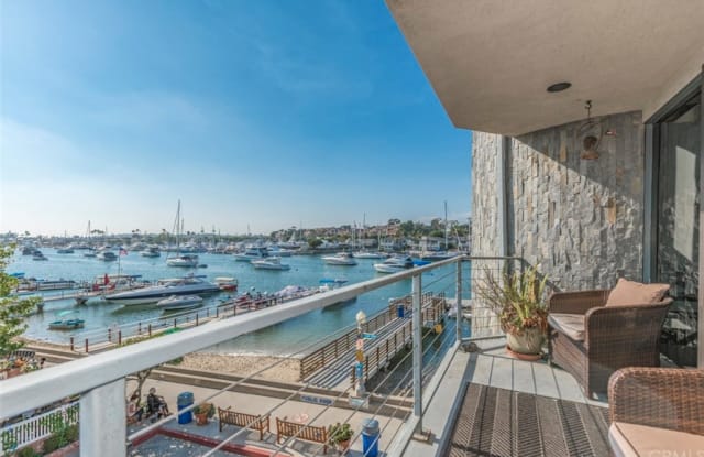 901 N Bay Front - 901 North Bay Front, Newport Beach, CA 92662