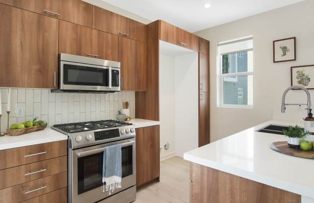 1933 Griffith Park Boulevard