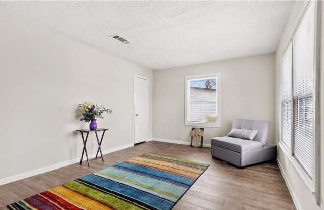 Updated 4-bedroom 2-bathroom home! Housing accepted!!