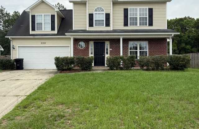 Cute 3 Bed 2.5 Bath Home with Bonus Room