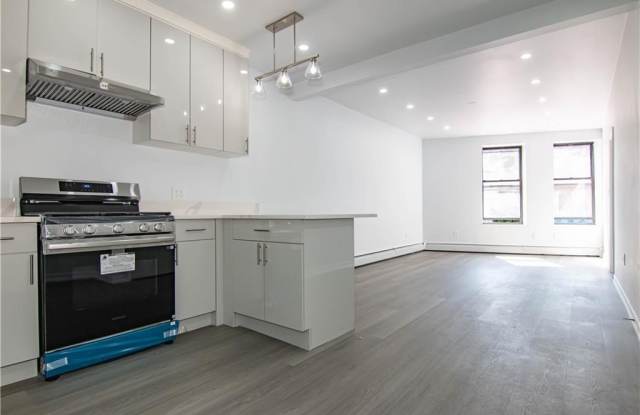 Photo of 7604 5th Avenue