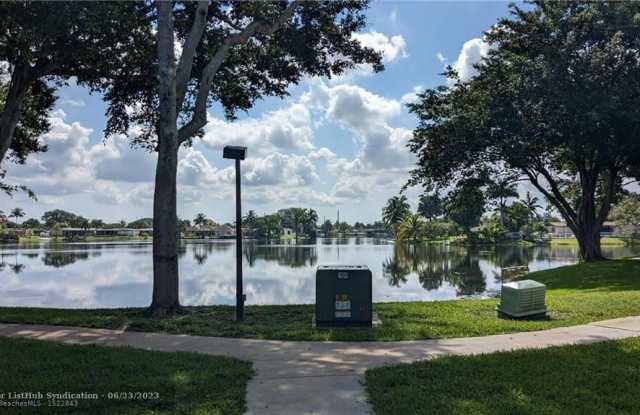 2031 NW 96th terrace
