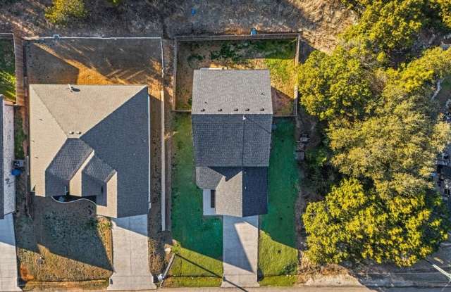 2710 San Gabriel Drive