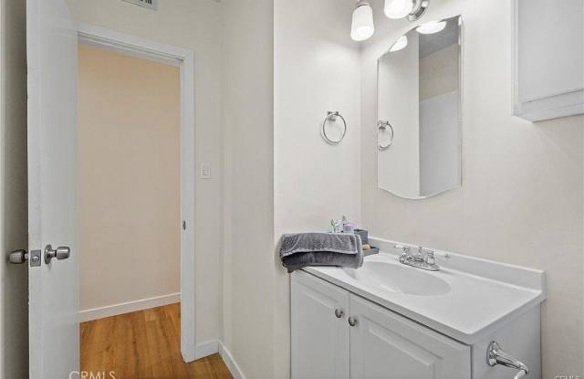 Photo of 16757 Ludlow Street