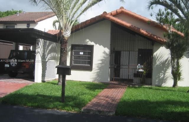 9026 SW 112 PL - 9026 SW 112th Pl, Kendall, FL 33176