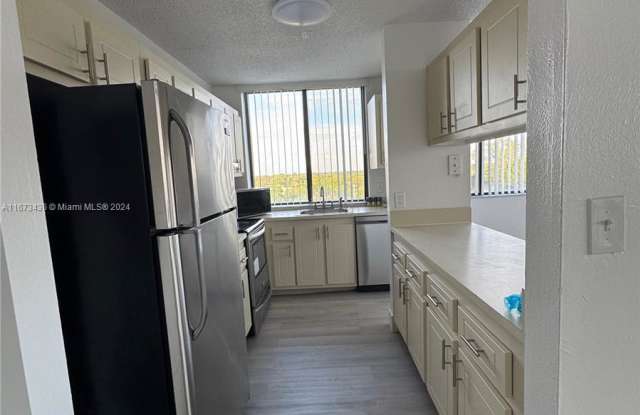 4026 Inverrary Drive