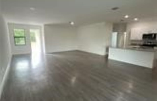 8059 Sherwood Circle