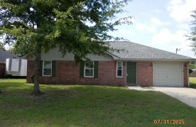 Photo of 1616 Seneca Lane