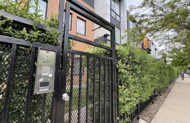 2240 W Madison Street