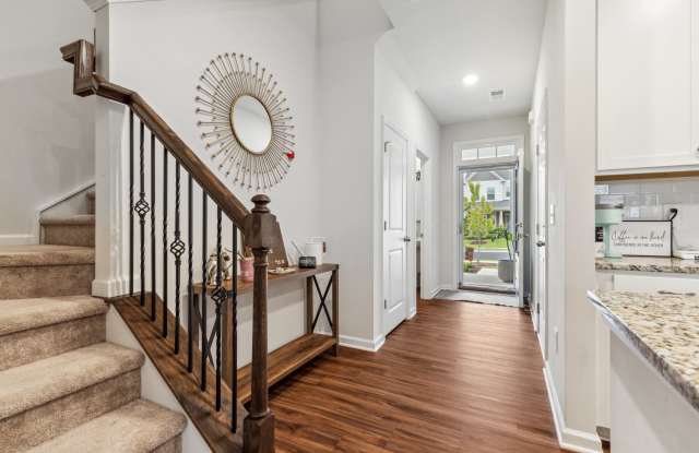 1661 Corwin Bend Road