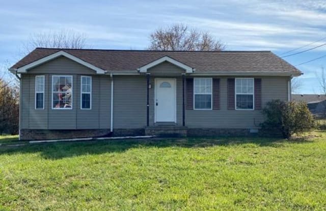 922 Van Buren Ave - 922 Van Buren Avenue, Oak Grove, KY 42262