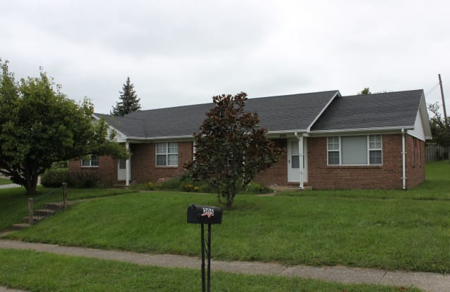 205 Ridgewood Drive - 205 Ridgewood Drive, Nicholasville, KY 40356