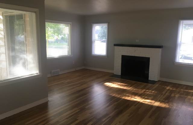 Photo of 4128 N Atlantic