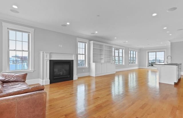 689 E 4th - 689 East Fourth Street, Boston, MA 02127