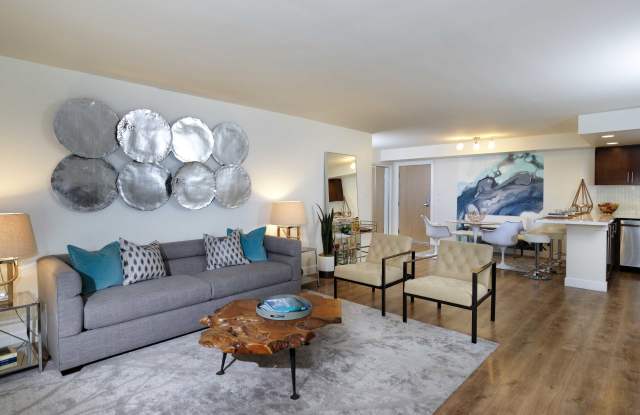 WAYFARER APARTMENTS + MARINA