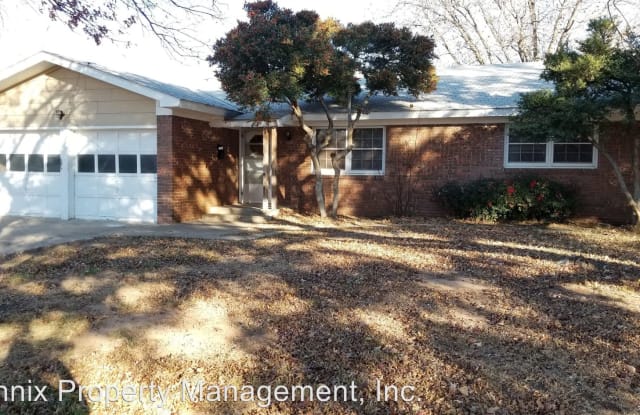 2120 69th Street - 2120 69th Street, Lubbock, TX 79412