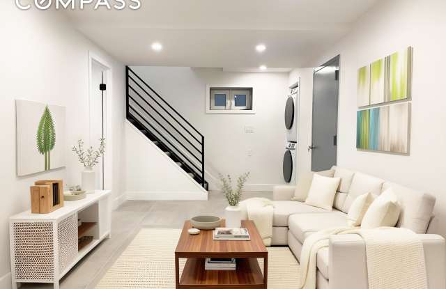 1634 West 2nd Street