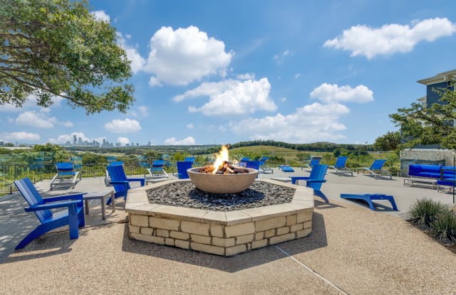 Cliffs at Barton Creek