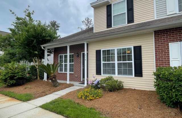 216 Sonata Circle