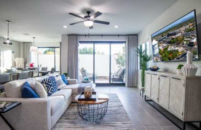 165 East Lexington Avenue