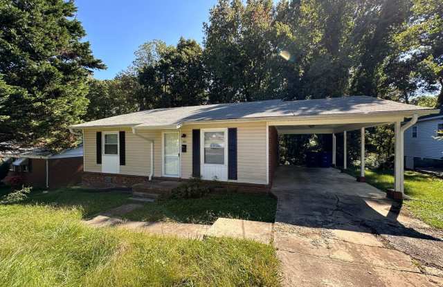 200 Cherryview Ln - 200 Cherryview Lane, Winston-Salem, NC 27105