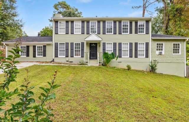 Photo of 661 Bantry Lane