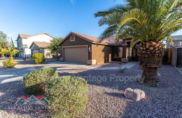 12605 W Clarendon Ave