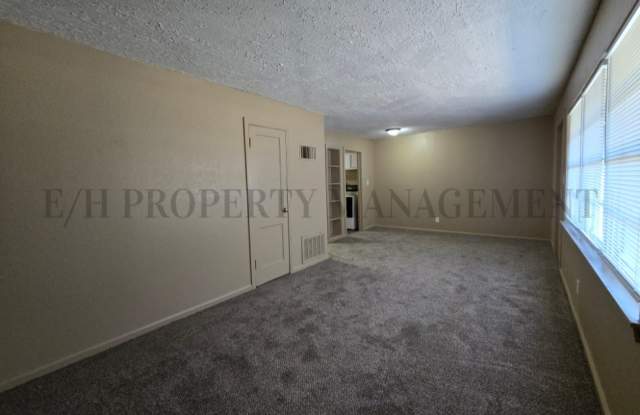 1607 South Martinson Street - 2