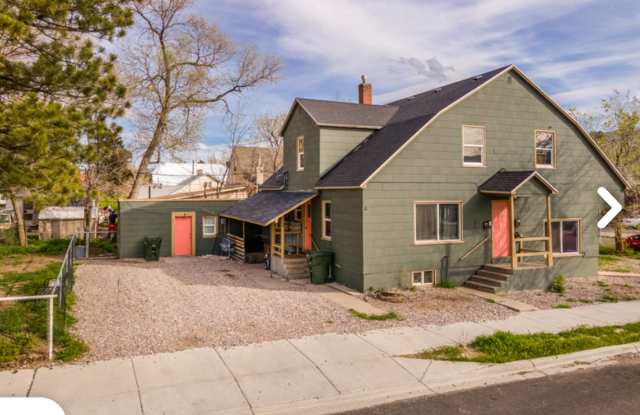860 N. Grant Avenue
