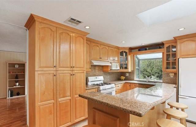 23733 Vanowen Street