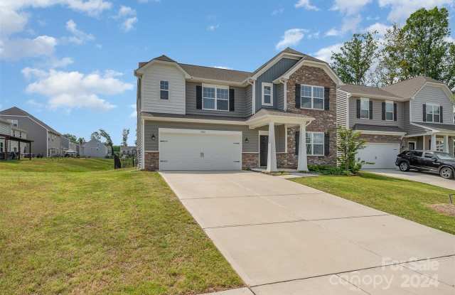 15115 Moulin Court Drive