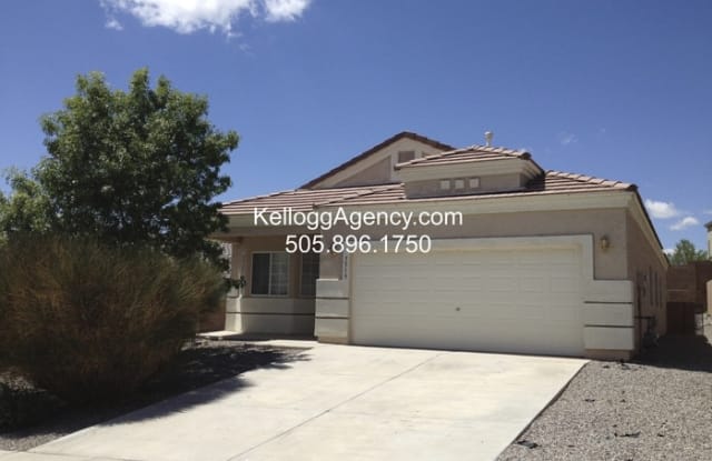 5519 Fence Lake Drive Northeast - 5519 NE Fence Lake Dr NE, Rio Rancho, NM 87144