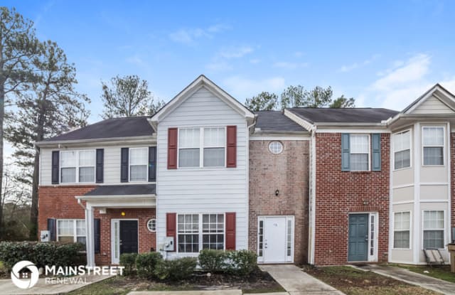 7111 Brookview Way - Riverdale, GA apartments for rent